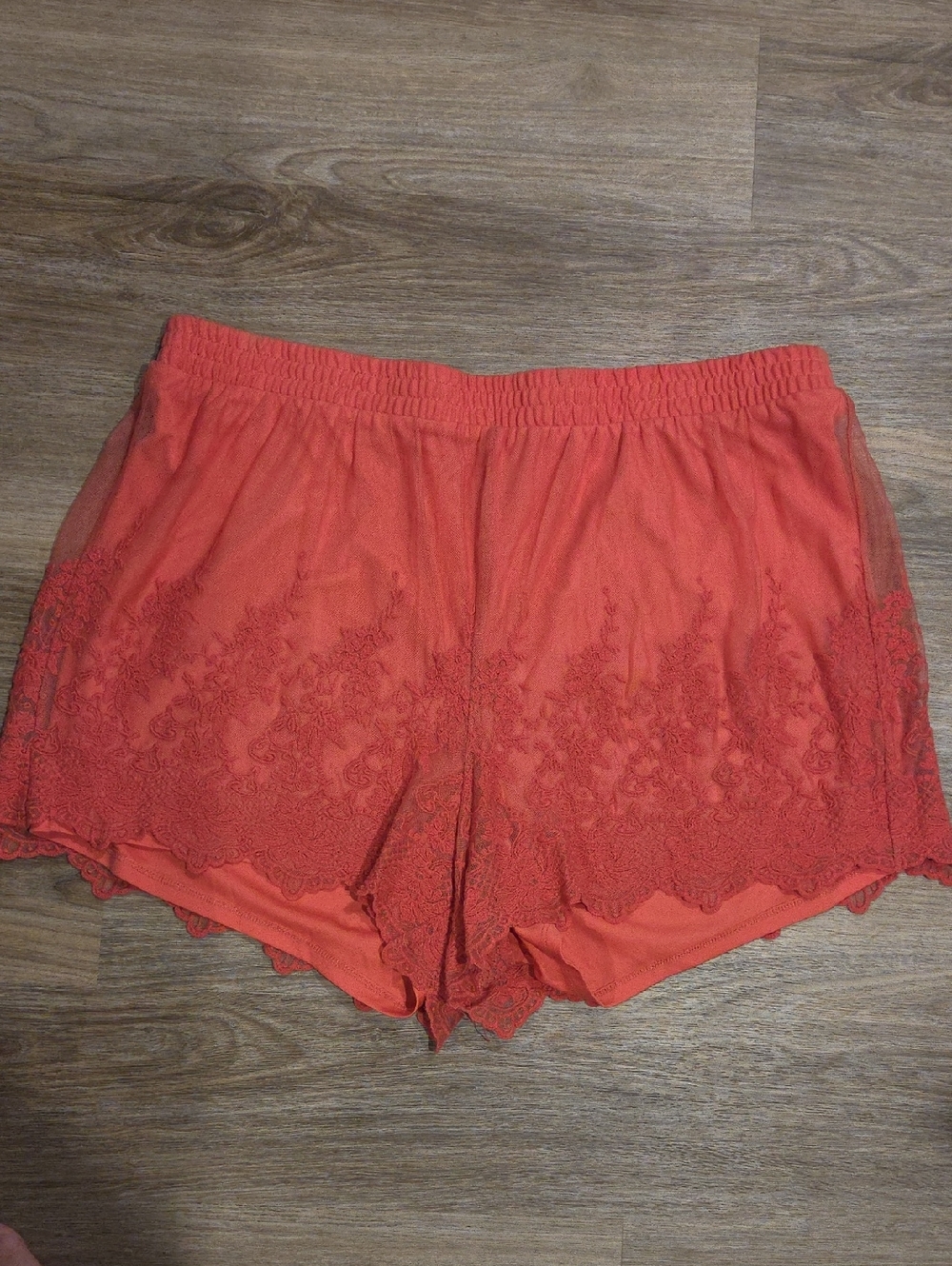 Torrid Coral Embrodiered Shorts Size 2x